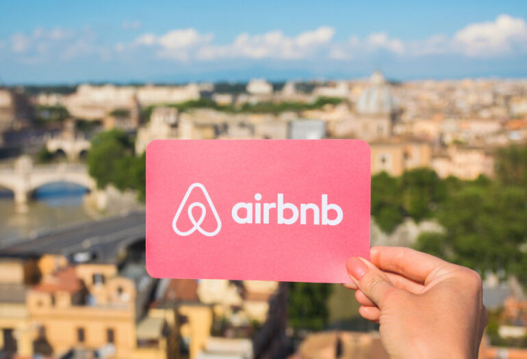 Αναμένονται αλλαγές στην πλατφόρμα Airbnb