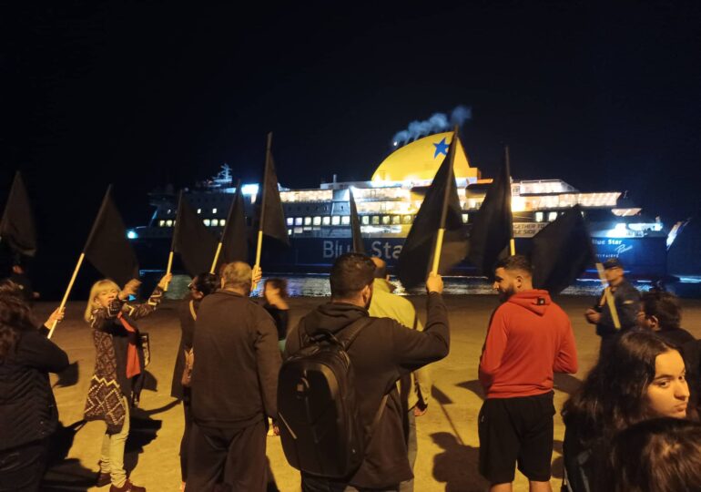 Διαμαρτυρία στο λιμάνι της Κάσου με συμβολική κατάληψη του BLUE STAR PATMOS (VIDEO)