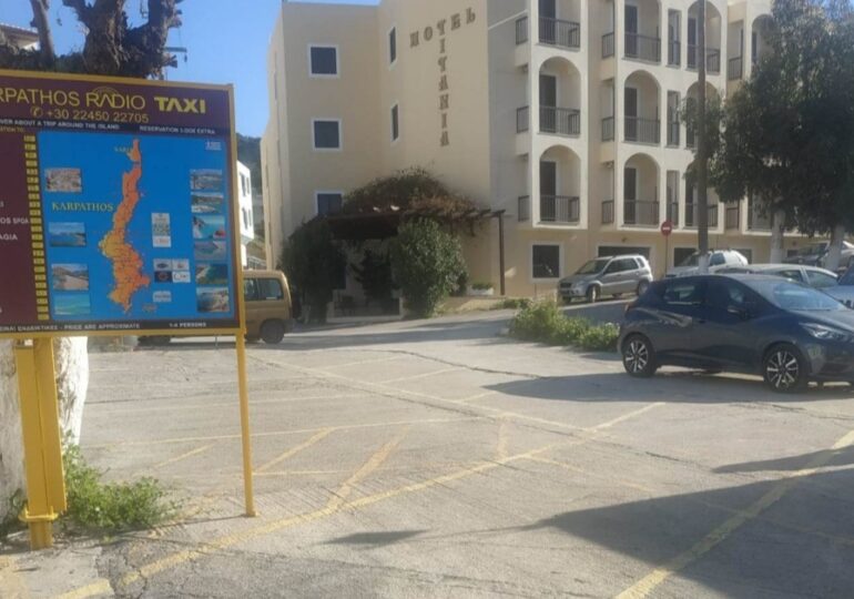 Έντονη αντίδραση του Σωματείου Ταξί Καρπάθου για τις θέσεις πάρκινγκ που προτείνει ο Δήμος