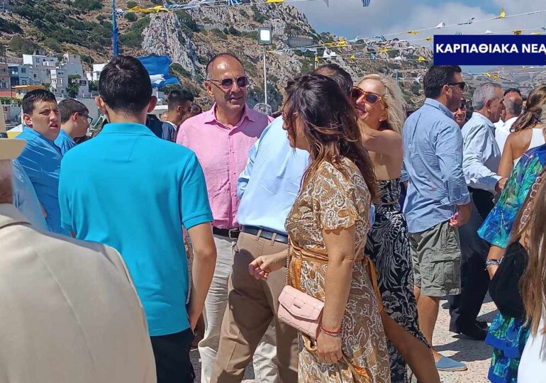Ο Υπουργός Εξωτερικών Γ. Γεραπετρίτης στις Μενετές Καρπάθου (pics)