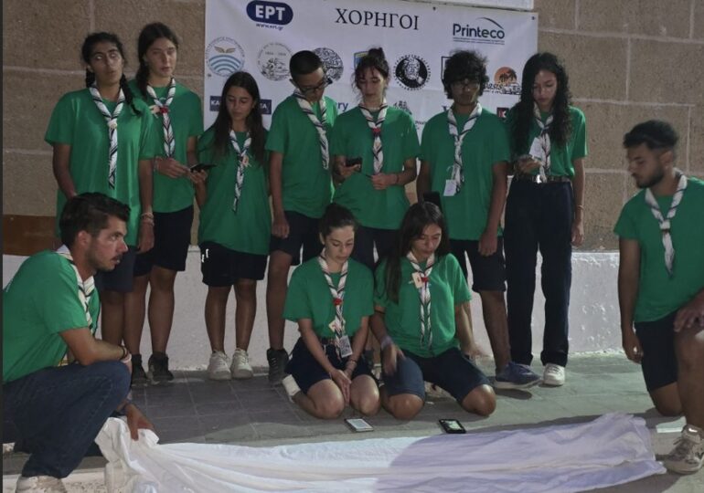9η ημέρα κατασκήνωσης  στην Ηρωική Νήσο Κάσο. Τελετή λήξης της κατασκήνωσης στο Δημοτικό Σχολείο