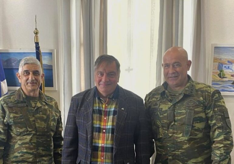 Εθιμοτυπική επίσκεψη του Διοικητή ΑΣΔΕΝ και του Διοικητή της 95 ΑΔΤΕ στην Η.Ν. Κάσο