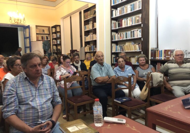 Η Κάσος υποδέχθηκε το βιβλίο του Ιωάννη Βασιλάκη "Κάρπαθος & Κάσος Οθωμανικά Φορολογικά Κατάστιχα" (pics)