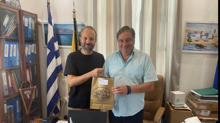 Εθιμοτυπική επίσκεψη του βουλευτή Γιώργου Ψυχογιού στον δήμαρχο Η.Ν. Κάσου