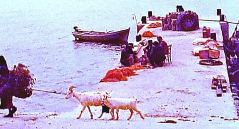 ΔΙΑΦΑΝΙ ΚΑΡΠΑΘΟΥ: Επτά φωτογραφίες της Yvonne Bolzano από το μακρινό 1978!