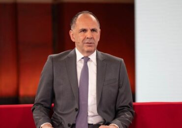 Συνέντευξη Υπ. Εξωτερικών, Γιώργου Γεραπετρίτη (ρ/σ Παραπολιτικά 90,1 στους δημοσ. Βασίλη Σκουρή & Σωτήρη Ξενάκη - 09.09.2025)