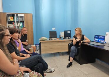 ΚΑΡΠΑΘΟΣ: Κοινή δράση παρακολούθησης της Μεσογειακής φώκιας με επιστήμονες από την Κύπρο