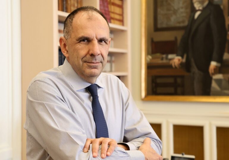 Η Κάρπαθος μέσα από τα λόγια του Γιώργου Γεραπετρίτη! (Συνέντευξη στον ΣΚΑΙ και στους δημοσ. Βασίλη Χιώτη και Νότη Παπαδόπουλο 24.12.2025)