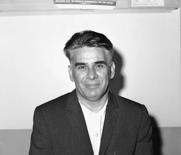 Ο Καρπάθιος γκάνγκστερ με το όνομα...Kapatos!