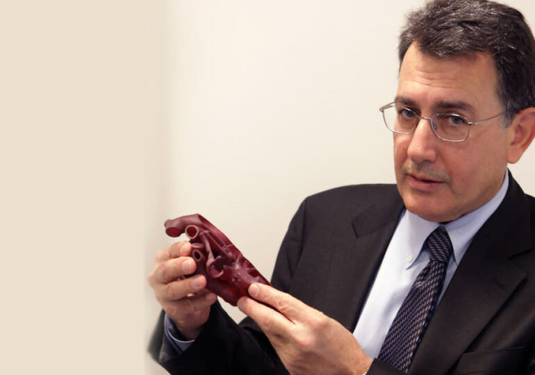 Γιώργος Σαρρής – Ένας Καρπάθιος γιατρός στην πρώτη γραμμή της Παιδοκαρδιοχειρουργικής