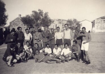 Μανώλης Κασσώτης: Τα Ιταλικά του Μανώλη (also in english)