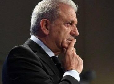 &Delta;&eta;&mu;ή&tau;&rho;&eta;&sigmaf; &Alpha;&beta;&rho;&alpha;&mu;ό&pi;&omicron;&upsilon;&lambda;&omicron;&sigmaf;: &Eta; &Kappa;ά&rho;&pi;&alpha;&theta;&omicron;&sigmaf; &epsilon;ί&nu;&alpha;&iota; &tau;&omicron; ά&kappa;&rho;&omicron;&nu; &tau;&omicron;&upsilon; &tau;ό&xi;&omicron;&upsilon; &pi;&rho;&omicron;&sigma;&tau;&alpha;&sigma;ί&alpha;&sigmaf; &tau;&omicron;&upsilon; &epsilon;&lambda;&lambda;&alpha;&delta;&iota;&kappa;&omicron;ύ &kappa;&alpha;&iota; &tau;&omicron;&upsilon; &kappa;&upsilon;&pi;&rho;&iota;&alpha;&kappa;&omicron;ύ &chi;ώ&rho;&omicron;&upsilon; (video)