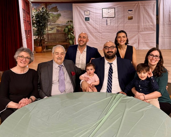 Ο Μανώλης Κασσώτης γράφει για την παρουσίαση του βιβλίου «Οι Μαντινάδες μου» του Φρίξου Βόζου (Also in English)