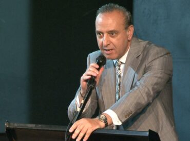 &Epsilon;&kappa;&lambda;&omicron;&gamma;έ&sigmaf; &sigma;&tau;&eta; "&Delta;ή&mu;&eta;&tau;&rho;&alpha;" &Pi;&rho;ώ&tau;&omicron;&sigmaf; &sigma;&epsilon; &sigma;&tau;&alpha;&upsilon;&rho;&omicron;ύ&sigmaf; &omicron;&Gamma;&iota;ώ&rho;&gamma;&omicron;&sigmaf; &Delta;&iota;&alpha;&kappa;&omicron;&gamma;&epsilon;&omega;&rho;&gamma;ί&omicron;&upsilon;
