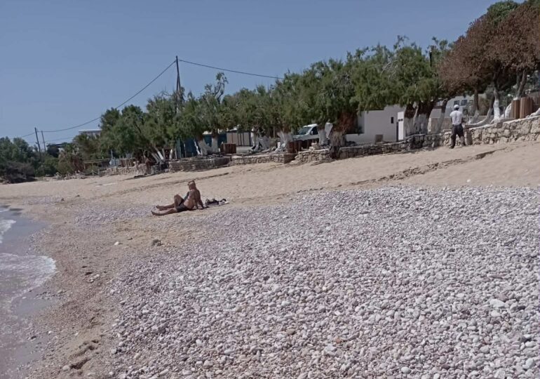 Αμμοωπή: Μια κορυφαία παραλία της Καρπάθου περιμένει την προετοιμασία της