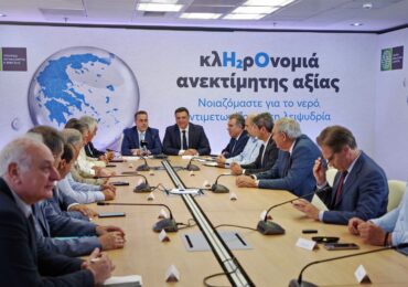 ΜΑΝΟΣ ΚΟΝΣΟΛΑΣ: «Το πρόβλημα της λειψυδρίας μας αφορά όλους, αφορά όλα τα νησιά.  Είναι κορυφαία προτεραιότητα»    