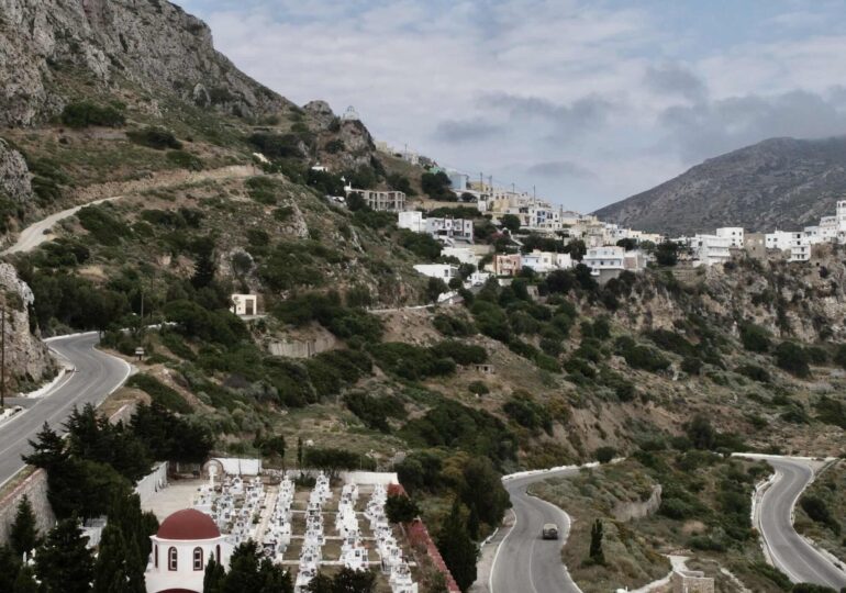 Προβληματισμός για τη "πρόταση χρηματοδότησης" του οστεοφυλακίου στο Νεκροταφείο Μενετών