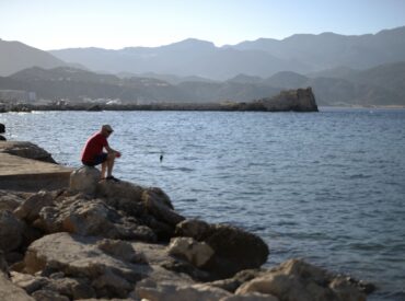 &Kappa;&Alpha;&Rho;&Pi;&Alpha;&Theta;&Omicron;&Sigma;: &Sigma;&epsilon; &kappa;&alpha;&theta;&epsilon;&sigma;&tau;ώ&sigmaf; έ&kappa;&tau;&alpha;&kappa;&tau;&eta;&sigmaf; &alpha;&nu;ά&gamma;&kappa;&eta;&sigmaf; &lambda;ό&gamma;&omega; &lambda;&epsilon;&iota;&psi;&upsilon;&delta;&rho;ί&alpha;&sigmaf;