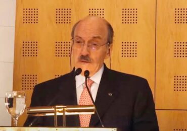 Ο Κασιώτης εφοπλιστής Νίκι Παπαδάκης στην εκπομπή «Καλές Θάλασσες»