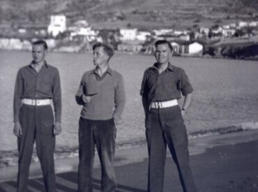&Eta; &tau;&rho;&alpha;&gamma;&omega;&delta;ί&alpha; &tau;&omicron;&upsilon; &Epsilon;&gamma;&gamma;&lambda;έ&zeta;&omicron;&upsilon; &tau;&epsilon;&lambda;&epsilon;&upsilon;&tau;&alpha;ί&omicron;&upsilon; &sigma;&tau;&rho;&alpha;&tau;&iota;&omega;&tau;&iota;&kappa;&omicron;ύ &delta;&iota;&omicron;&iota;&kappa;&eta;&tau;ή &tau;&eta;&sigmaf; &Kappa;&alpha;&rho;&pi;ά&theta;&omicron;&upsilon; Captain Pam Pay
