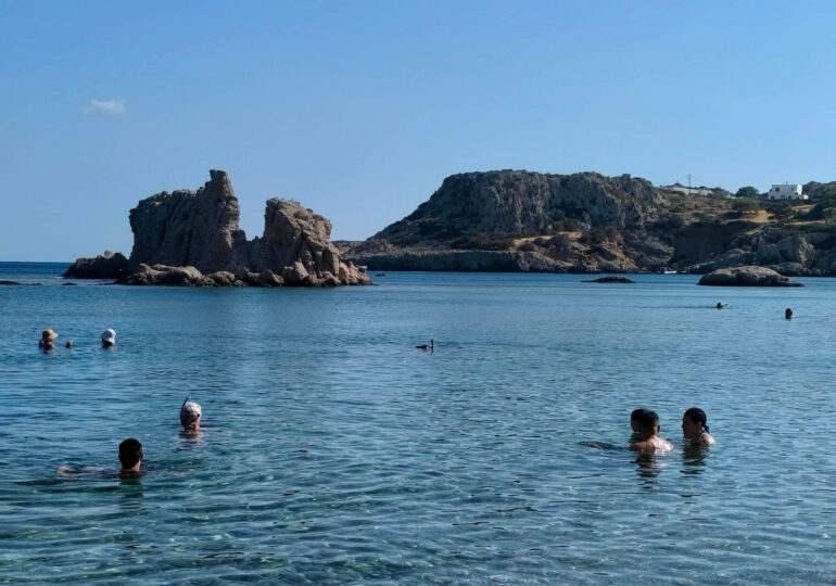Η Κάρπαθος κερδίζει έδαφος: +3.836 επιβάτες τον Ιούλιο σε σχέση με πέρυσι