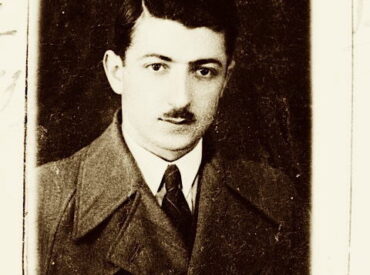 &Omicron; &Beta;&alpha;&sigma;&iota;&lambda;&iota;ά&sigmaf; &tau;&eta;&sigmaf; &Alpha;&chi;ά&tau;&alpha;&sigmaf; &Kappa;&omega;&nu;&sigma;&tau;&alpha;&nu;&tau;ί&nu;&omicron;&sigmaf; &Kappa;&upsilon;&zeta;&omicron;ύ&lambda;&eta;&sigmaf;