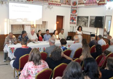 ΠΡΑΓΜΑΤΟΠΟΙΗΘΗΚΕ ΜΕ ΕΞΑΙΡΕΤΙΚΗ ΕΠΙΤΥΧΙΑ ΣΤΗΝ ΟΛΥΜΠΟ Η ΕΚΔΗΛΩΣΗ ΤΙΜΗΣ ΚΑΙ ΜΝΗΜΗΣ ΤΟΥ ΔΙΕΥΘΥΝΤΗ ΤΟΥ ΓΥΜΝΑΣΙΟΥ ΚΑΙ ΤΩΝ ΛΥΚΕΙΑΚΩΝ ΤΑΞΕΩΝ ΟΛΥΜΠΟΥ ΚΑΡΠΑΘΟΥ ΗΛΙΑ ΓΕΩΡ. ΛΙΓΝΟΥ (1961-2024)