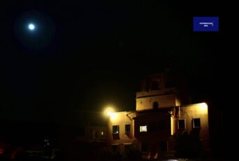 &Eta; &Kappa;ά&rho;&pi;&alpha;&theta;&omicron;&sigmaf; &sigma;&tau;&alpha; &mu;&upsilon;&theta;&iota;&sigma;&tau;&omicron;&rho;ή&mu;&alpha;&tau;&alpha; &tau;&omicron;&upsilon; &kappa;ό&sigma;&mu;&omicron;&upsilon;  &ndash; &Alpha;&pi;ό &tau;&omicron;&nu; &laquo;&Beta;&alpha;&sigma;&iota;&lambda;&iota;ά &tau;&eta;&sigmaf; &Alpha;&chi;ά&tau;&alpha;&sigmaf;&raquo; &mu;έ&chi;&rho;&iota; &tau;&omicron;&upsilon;&sigmaf; &Iota;&tau;&alpha;&lambda;&omicron;ύ&sigmaf; &kappa;&alpha;&iota; &Gamma;&epsilon;&rho;&mu;&alpha;&nu;&omicron;ύ&sigmaf; &sigma;&upsilon;&gamma;&gamma;&rho;&alpha;&phi;&epsilon;ί&sigmaf;