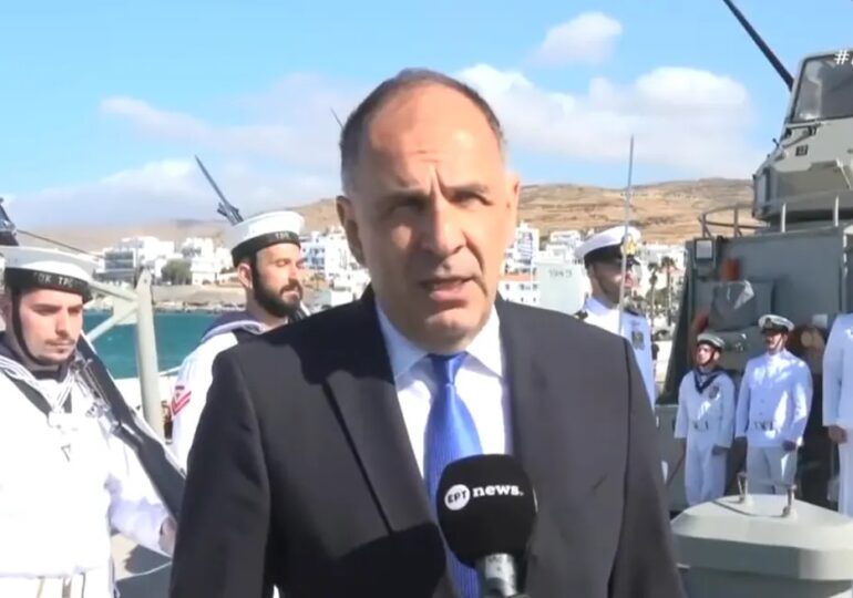 Γεραπετρίτης από την Τήνο: «Στο απόγειο της ισχύος της η Ελλάδα – Να το θυμούνται όσοι την επιβουλεύονται»