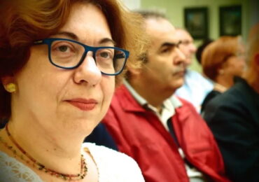 Από την Κάρπαθο στη Νάξο και από τις εικόνες στους φάρους: ένα ηχητικό ταξίδι με τη Βασιλική Χρυσανθοπούλου