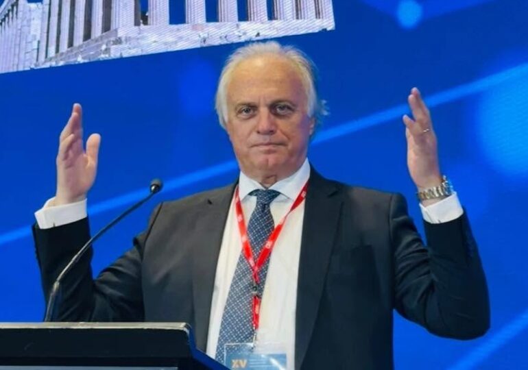 Δρ. Κωνσταντίνος Κωνσταντινίδης: 20 ΧΡΟΝΙΑ ΡΟΜΠΟΤΙΚΗΣ ΧΕΙΡΟΥΡΓΙΚΗΣ ΣΤΗΝ ΕΛΛΑΔΑ