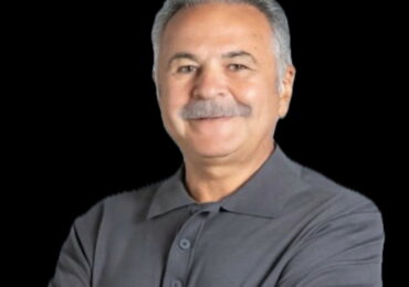 Μανώλης Γεραπετρίτης: Μια νέα πρόκληση στα «Δύο μαύρα πουκάμισα»