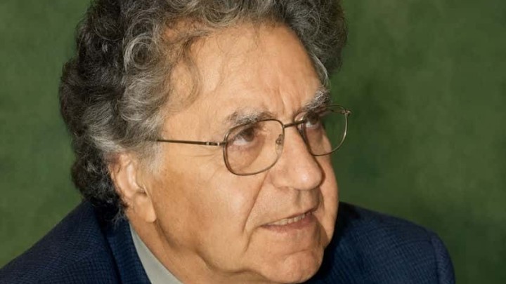 Έφυγε ο Σακελλάρης Καρπάθιος – Ο καθηγητής που ξαναβρήκε τις ρίζες του στις Μενετές
